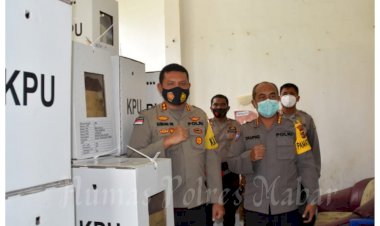 Kapolres-Manggarai-Barat-Pantau-Langsung-Pleno-Terbuka-di-PPK-Komodo