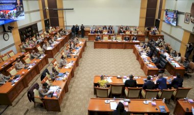 Di-Hadapan-Komisi-III,-Kapolri-Paparkan-15-Aplikasi-Layanan-Publik-Semudah-Pesan-Pizza