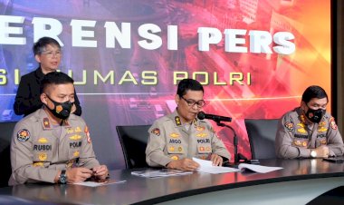 Panglima-dan-Kapolri-Hari-Ini-Akan-Tinjau-Vaksinasi-di-Bandung,-Kudus-dan-Bangkalan