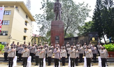 Lepas-37-Perwira-Penerima-LPDP,-Kapolri:-Jadikan-Bekal-Untuk-Bangun-Indonesia-Lebih-Maju