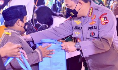 Jaga-Generasi-Penerus-Bangsa,-Kapolri-Beri-Dukungan-Psikososial-ke-Anak-Terdampak-Covid-19.