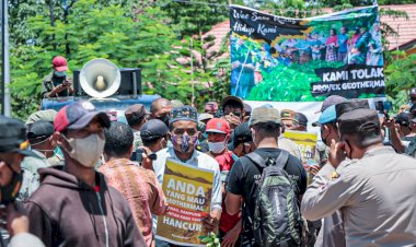 Amankan-Aksi-Demonstrasi,-Kapolres-Mabar-tegaskan-Anggota-Kendalikan-Diri