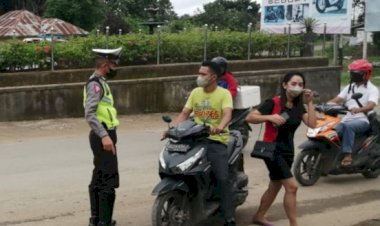 Operasi-Keselamatan-Turangga,-Satlantas-Polres-Mabar--Gencar-Imbau-Masyarakat-Tertib-Lalu-Lintas-dan-Taat-Prokes