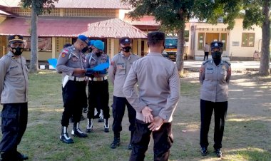 Pastikan-Anggota-Siaga-Dalam-Melaksanakan-Tugas,-Propam-Polres-Mabar-Rutin-Lakukan-Pengecekan