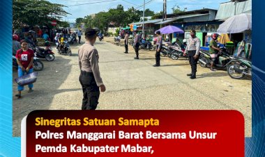 Sinergitas-Satuan-Samapta-Polres-Mabar-Bersama-Unsur-Pemda-Kabupaten-Mabar,-Lakukan-Penertiban-di-Pasar-Batu-Cermin