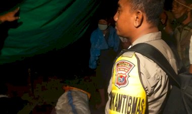 Polisi-Bantu-Evakuasi-Mayat-Wanita-Ditepi-Sungai-Wae-Racang