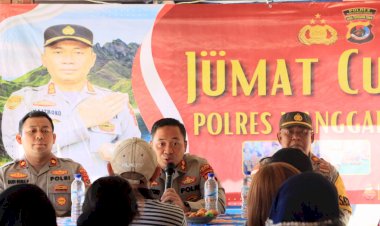 Jumat-Curhat,-Pedagang-Keluhkan-Pengelolaan-Pasar-Baru-Labuan-Bajo