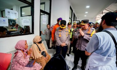 Kapolri-Pastikan-Beri-Pelayanan-Terbaik-Bagi-Keluarga-Korban-Kecelakaan-Tol-Cikampek