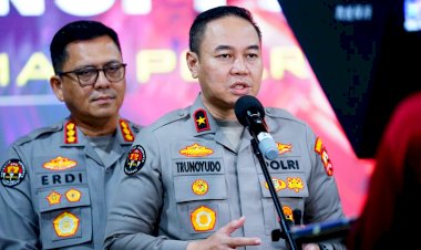 Densus-88-AT-Polri-Tangkap-Tiga-Terduga-Teroris-Anshor-Daulah-Jateng