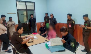 Berkas-Perkara-Dinyatakan-Lengkap,-Polisi-Serahkan-Tersangka-Pembunuhan-ke-Jaksa