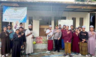 Safari-Ramadhan,-Kapolres-Mabar-Kunjungi-Ponpes-Al-Fatah-Lamtoro-di-Labuan-Bajo