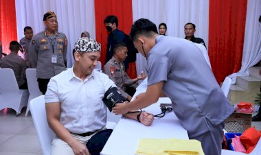 Rakernis-Humas-Polri-2025-Dibuka-dengan-Bakti-Sosial-dan-Bakti-Kesehatan-di-Akpol-Semarang