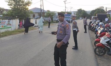 Puluhan-Polisi-Amankan-Pelaksanaan-Salat-Idul-Adha-di-Labuan-Bajo