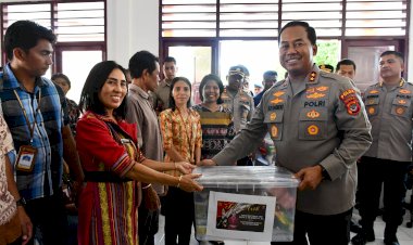 Kapolda-NTT-Tebar-Inspirasi-di-Sekolah-Rakyat-Menengah-19-Naibonat,-Wujudkan-Mimpi-Indonesia-Maju-Bersama-Prabowo