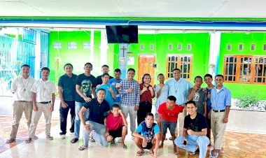 Rayakan-Ulang-Tahun-dengan-Kepedulian,-Polisi-di-Labuan-Bajo-Sambangi-Panti-Rehabilitasi