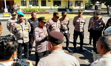 Jaga-Stabilitas-Kamtibmas-Labuan-Bajo,-Kapolres-Mabar-Pimpin-Langsung-Simulasi-Penanganan-Unjuk-Rasa
