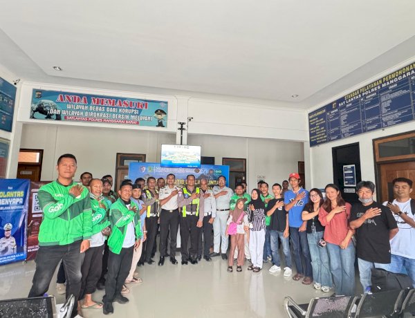 Jelang Ops Ketupat, Polisi Gandeng Instansi Terkait Sosialisasi Tertib Lalin di Labuan Bajo