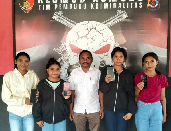 Pelaku Pencurian Ditangkap, Polisi Kembalikan Handphone Milik Siswi Asrama Putri di Welak