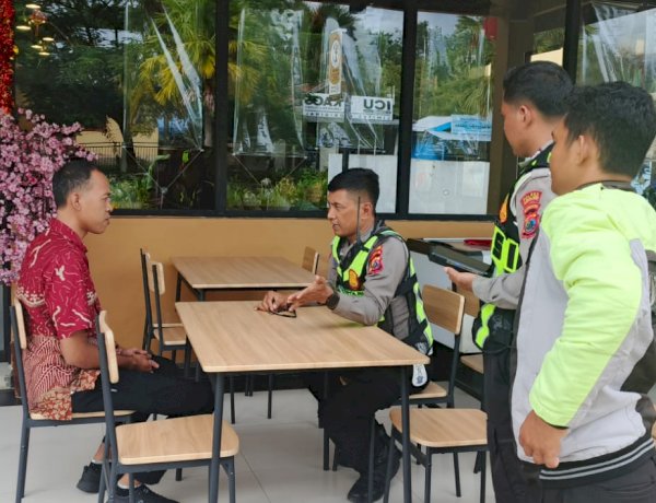 Respons Cepat Keluhan Warga, Polisi Imbau Pemilik Usaha di Labuan Bajo Terkait Parkir Liar