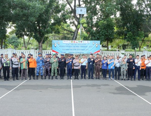 Menjaga Gerbang Labuan Bajo: Polres Mabar Gelar Pasukan Operasi Ketupat Turangga 2026