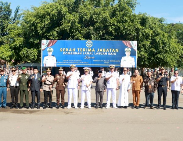 Estafet Kepemimpinan Lanal Labuan Bajo: Kapolres Mabar Pertegas Sinergitas TNI-Polri