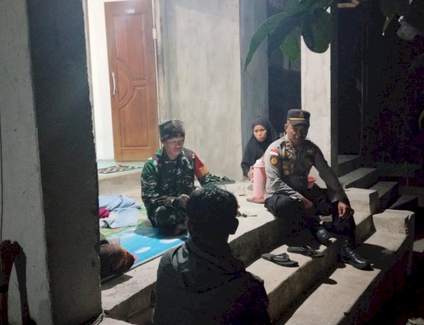 Sentuhan Humanis Pasca-Gempa, Kapolsek Macang Pacar Mendatangi Rumah Warga dan Tenda Darurat