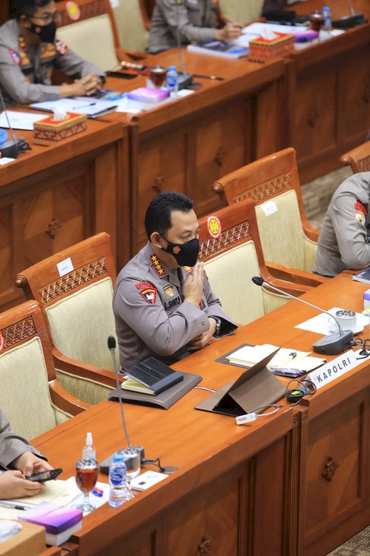 Kapolri Jenderal Listyo Sigit Prabowo melakukan rapat dengar pendapat (RDP) dengan Komisi III DPR