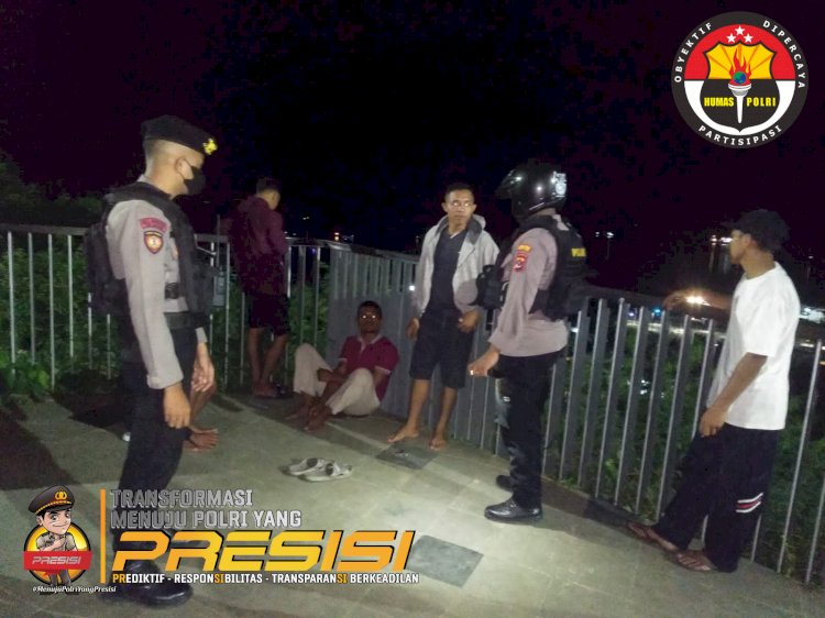 Berikan Rasa Aman Kepada Masyarakat, Unit Turjawali Sat Samapta Polres Mabar Tingkatkan Patroli Pada Malam Hari