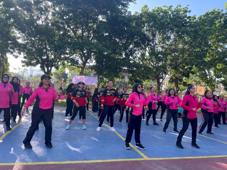 Jelang HKGB Ke-70, Bhayangkari Polres Mabar Gelar Olahraga Bersama