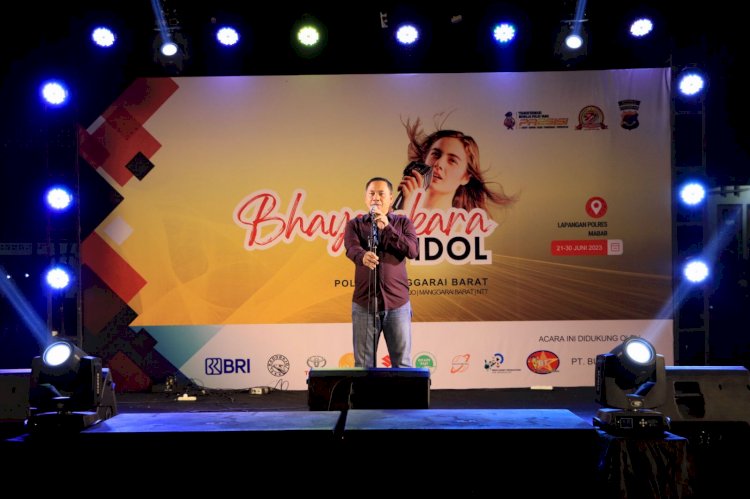 Hibur Masyarakat Labuan Bajo, Polres Mabar Gelar Kompetisi Bhayangkara Idol