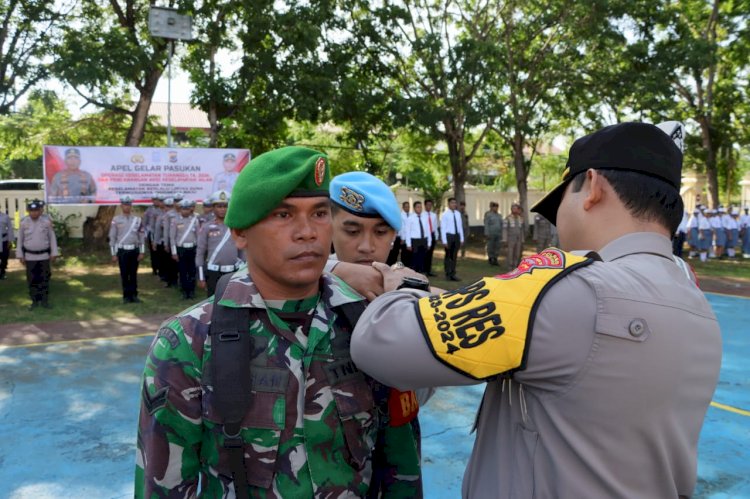 Kompol Budi Pimpin Apel Gelar Pasukan Operasi Keselamatan di Labuan Bajo