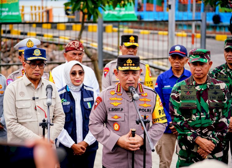 Kapolri Tegaskan TNI-Polri Komitmen Beri Rasa Aman ke Warga yang Mudik