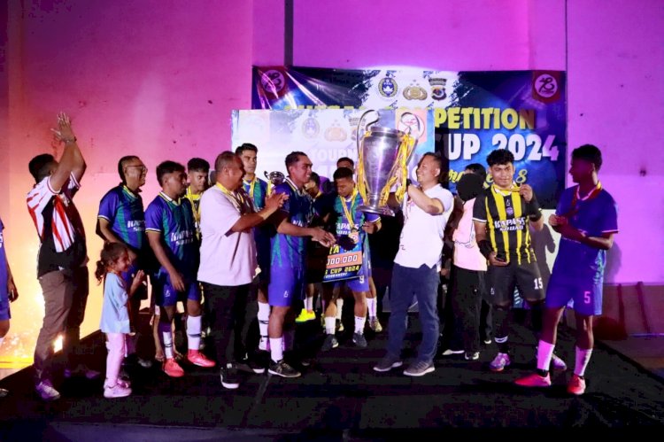 Kapass FC Keluar Sebagai Juara Turnamen Futsal Kapolres Cup 2024 di Labuan Bajo