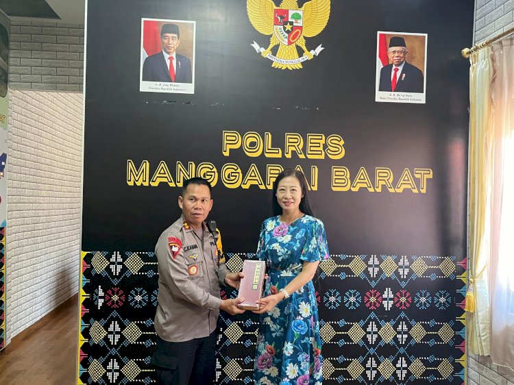 Bahas Pariwisata, Kapolres Mabar Terima Kunjungan Wakil Konjen RRT di Labuan Bajo