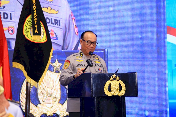 Tingkatkan Kemampuan Bahasa Inggris Personel, SSDM Polri Luncurkan Aplikasi _Digital Police English Training_