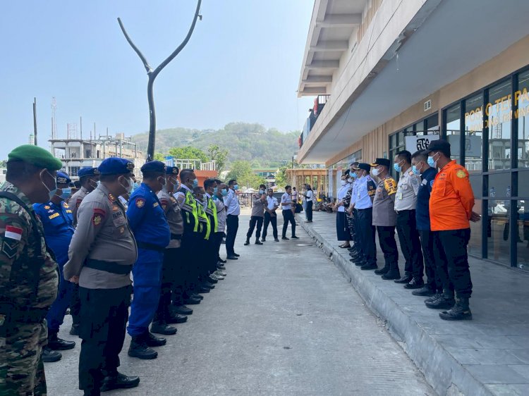 Dampak Erupsi Gunung Lewotobi, Polisi Tingkatkan Pengamanan Dua Pelabuhan Utama Labuan Bajo