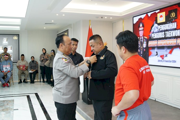 Lepas Tim Taekwondo Garbha Presisi Ke Vietnam, Irwasum Polri: Jaga Nama Baik Institusi dan Negara, Junjung Sportivitas