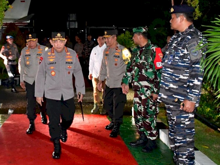 Pantau Langsung Pengamanan Kunjungan Presiden RI, Kapolri Tiba di Kupang