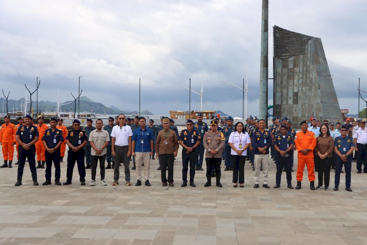 Jelang Nataru, Polisi Bersama Instansi Terkait Siap Amankan Pelabuhan di Labuan Bajo