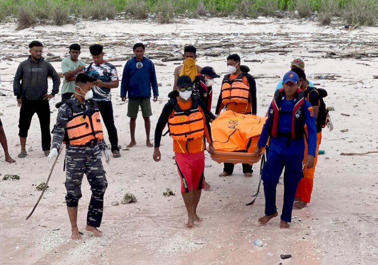 Kapolres Mabar Pimpin Langsung Proses Evakuasi Jenazah di Perairan Pulau Padar Labuan Bajo