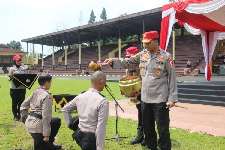 1.800 Bintara Polri memulai transformasi menjadi perwira: Bintra dan orientasi lingkungan menandai dimulainya pembukaan SIP Angkatan ke-54 Gelombang I di Sukabumi