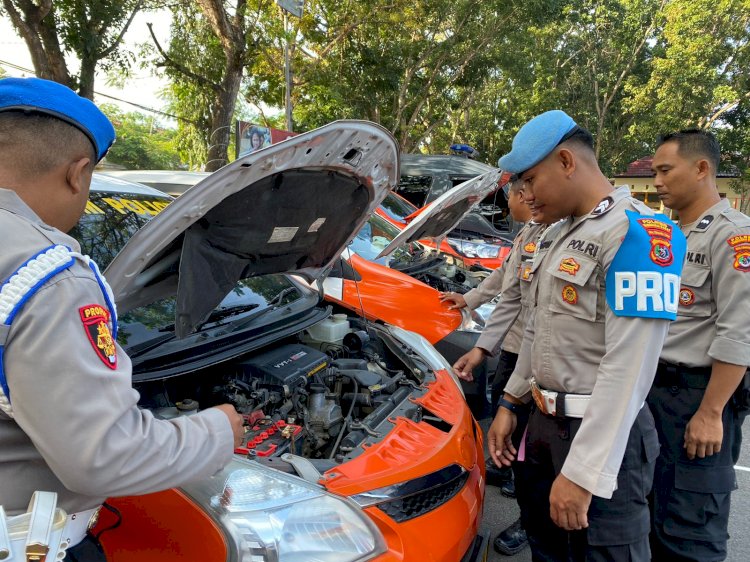 Cegah Pelanggaran, Propam Polres Mabar Cek Kendaraan Dinas Polri di Labuan Bajo