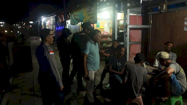 Persempit Ruang Gerak Pelaku Kejahatan, Polres Mabar Bersama Brimob Gelar Patroli di Labuan Bajo