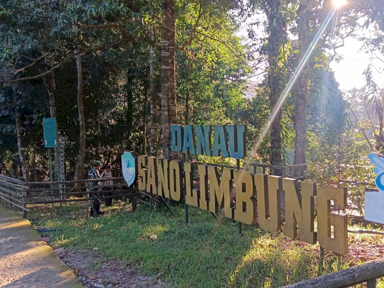 Jamin 'Safety Tourism', Tim Gabungan TNI-Polri dan Pemcam Boleng Tutup Sementara Wisata Sano Limbung