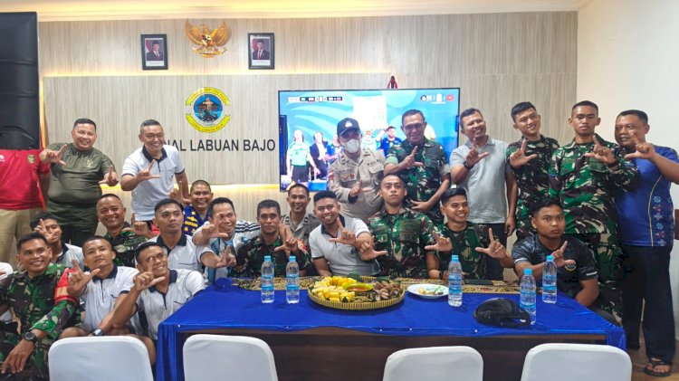 Melalui Nobar Piala Dunia, TNI-POLRI Rajut Soliditas Demi Menjaga Keamanan dan Kondusivitas Labuan Bajo