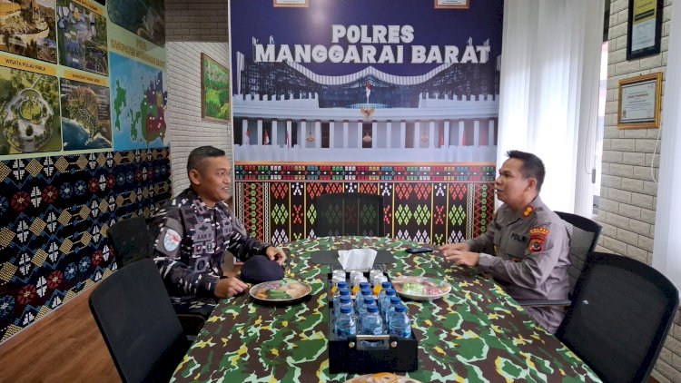 Perkokoh Keamanan Labuan Bajo, Kapolres Mabar Sambut Kunjungan Perdana Danlanal Baru