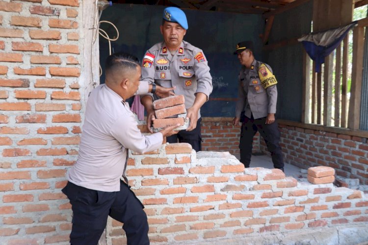 Respons Cepat Gempa M 7,7: Polres Mabar Bawa Bantuan Semen, Pasir, dan Sembako Langsung ke Rumah Penyintas