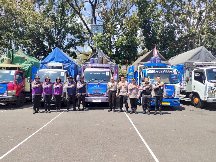 Komitmen Kemanusiaan Tanpa Batas, Polda Jateng Kirim Puluhan Ton Logistik Lewat Polres Manggarai Barat