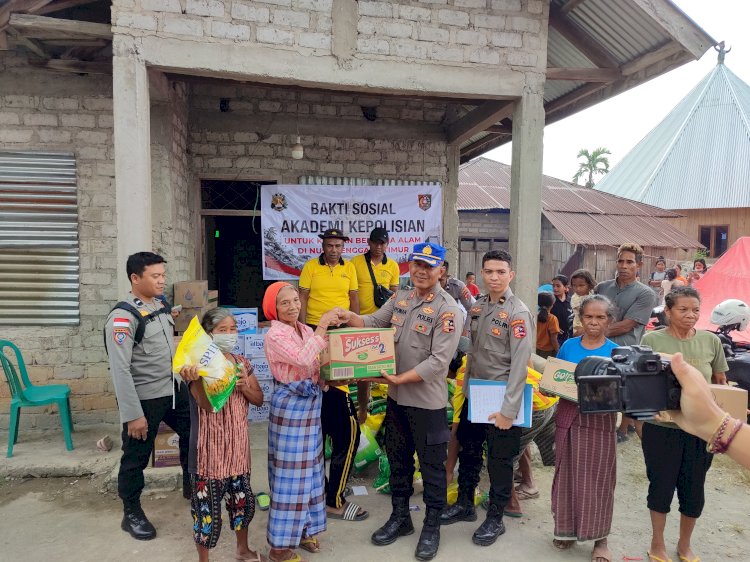 Tanggap Bencana Gempa Flores, Akpol Lemdiklat Polri Salurkan 2 Ton Beras dan Logistik di Manggarai Barat