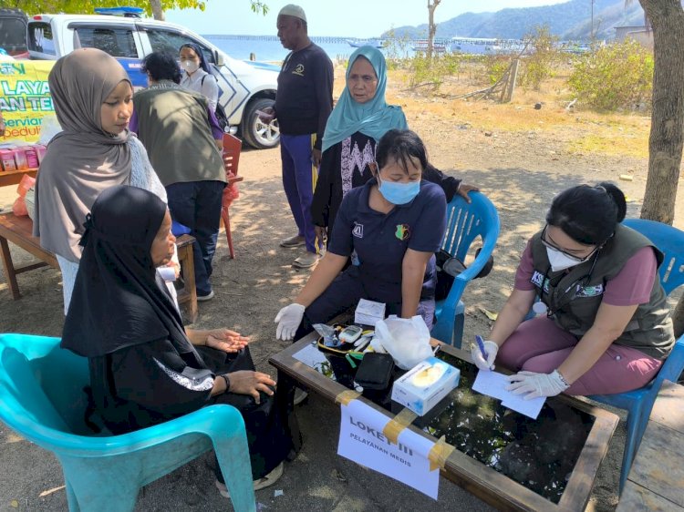 Sinergi Kemanusiaan Polres Mabar dan IASI: Ulurkan Tangan untuk Pemulihan Warga Rangko Pasca Gempa